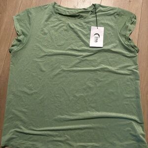 NWT Zyia moss cuffed exhilaration t size xxxl
